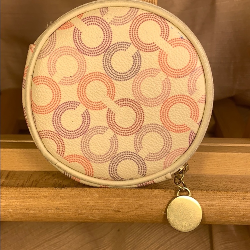 Coach coin pouch, super cool & rare! - Picture 2 of 7